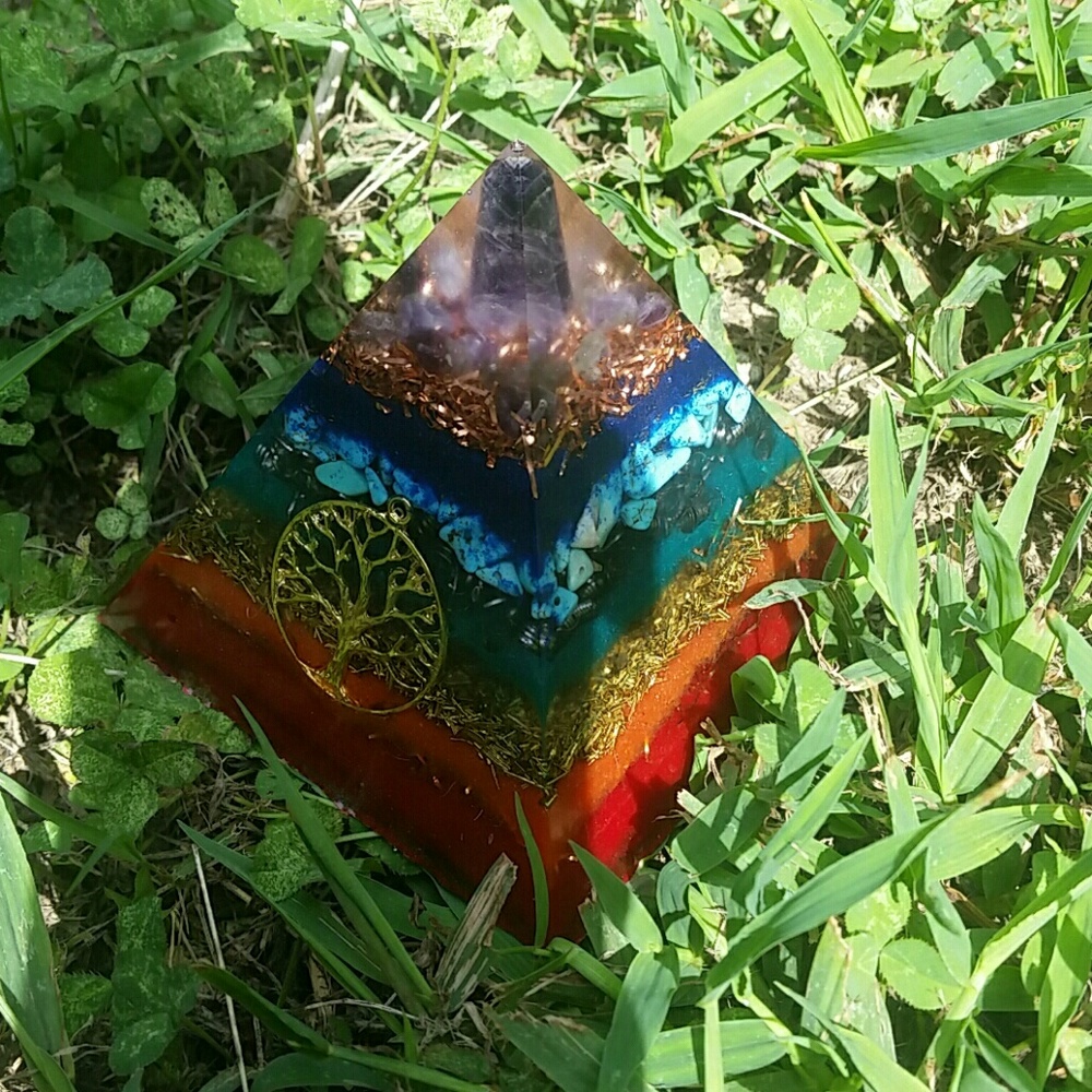 Orgonite Chakra pyramid